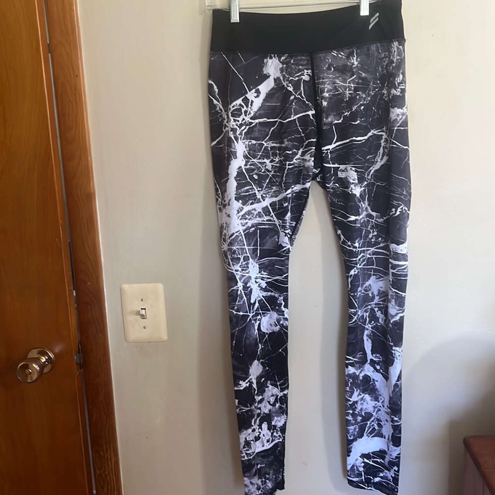 Leggings workout Large Womens active athletic wear pants Marble